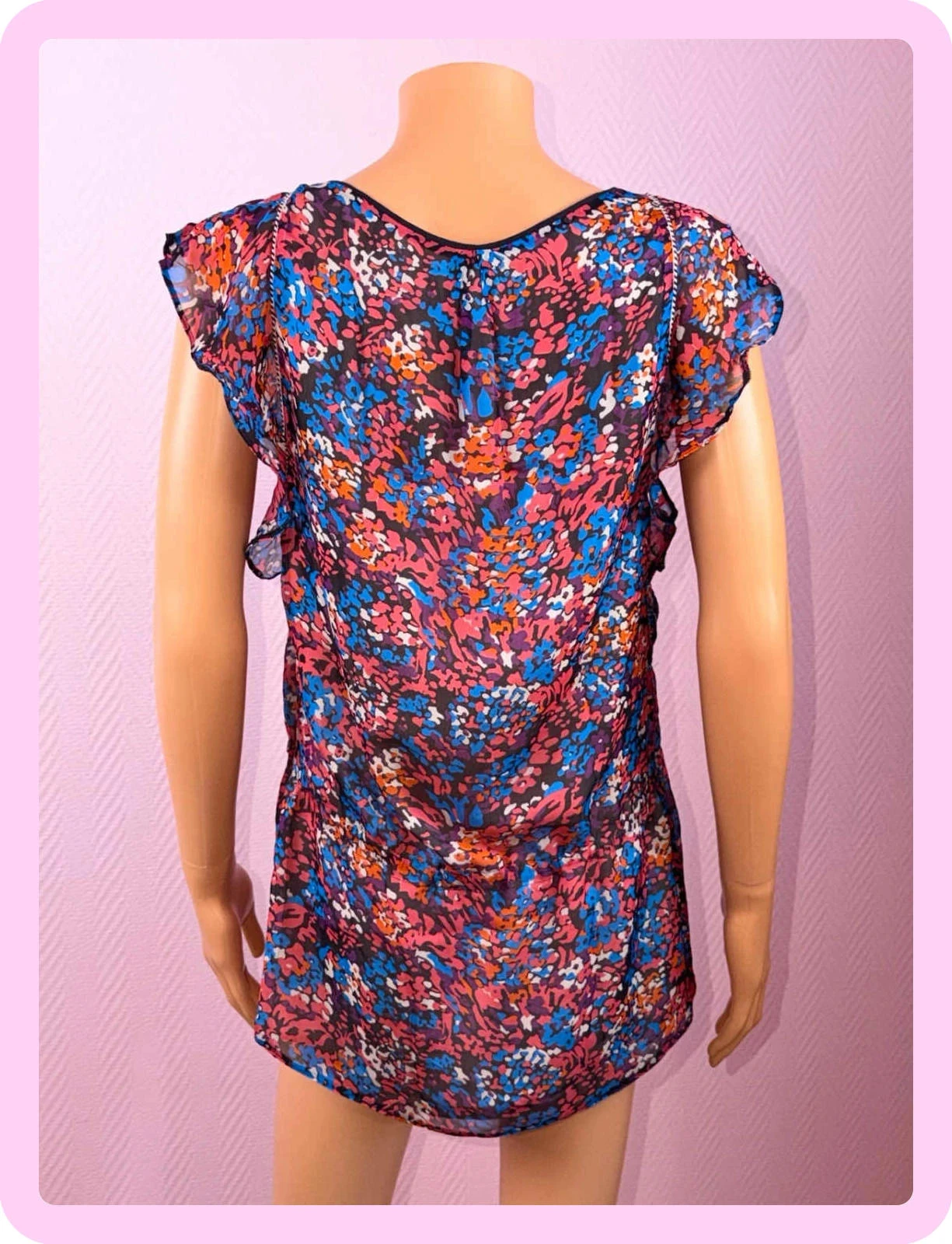 T-shirt feminino Sandro tamanho 2 em ótimo estado – photo 3
